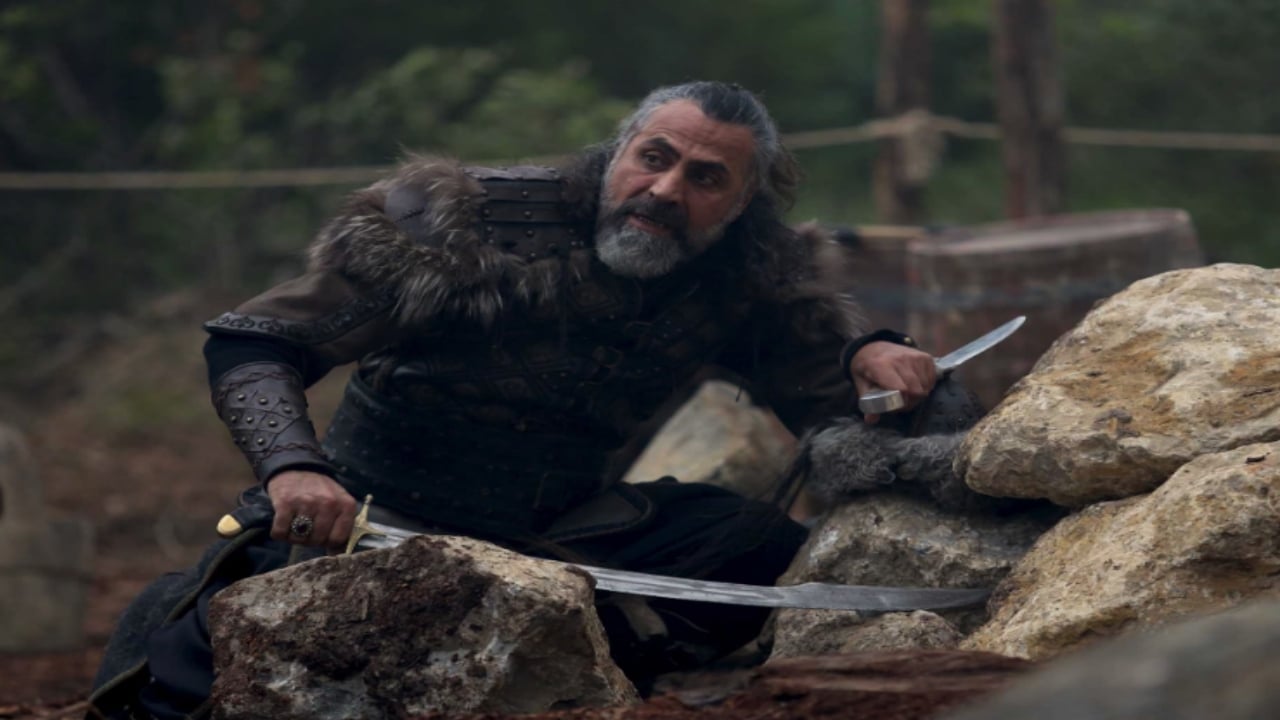 Foto - Kurtlar Vadisi’nin Abdülhey’i tası tarağı topladı, kimsenin bulamayacağı o yere taşındı