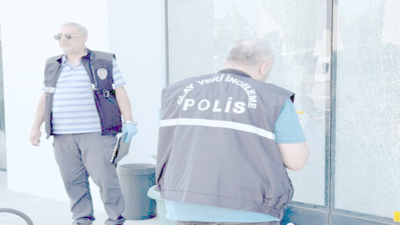 Foto - Kürtlere hakaret eden Koç’un feleğini şaşırtan olayda ilginç detay: "Rahmi Koç, Serdar ağabeyin selamı var" deyip gelmişler