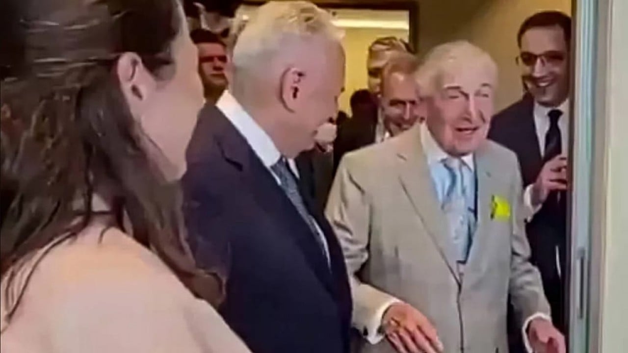 Foto - Kürtlerle dalga geçmek başına iş açtı! Rahmi Koç için hapis talebi