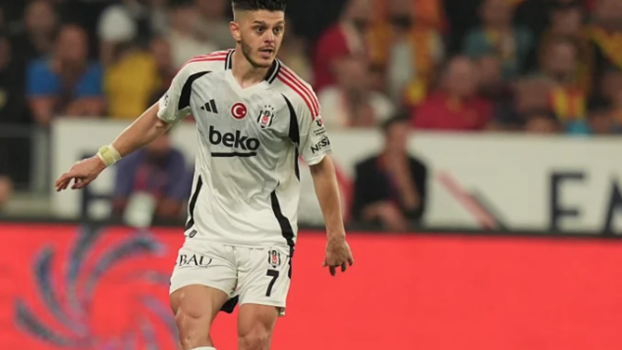 Foto - Kurtulun şu adamdan artık! Hiçbir katkısı yok... Milot Rashica devam edecek mi?