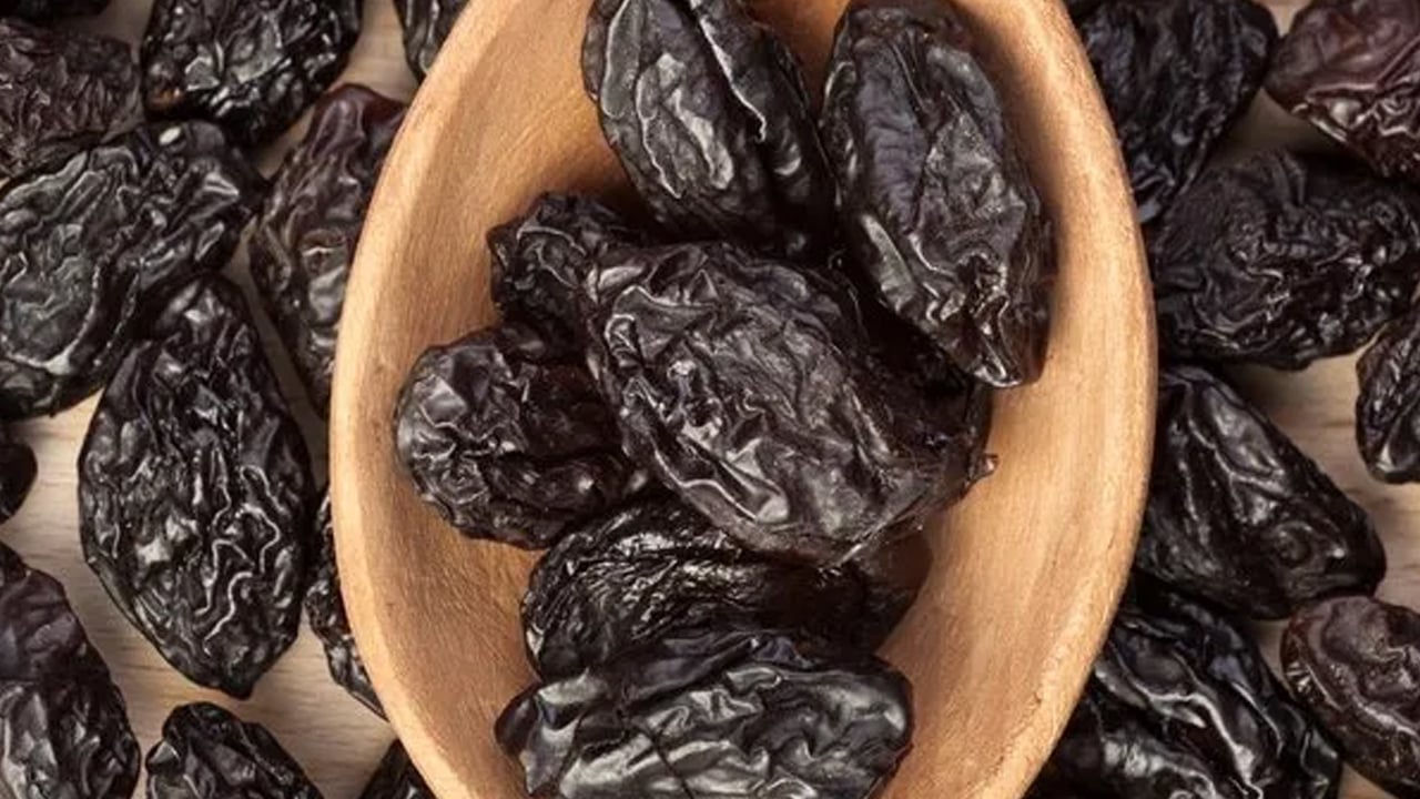 Foto - Kuru erik: İnsülin direncini kırıp bağırsakları çalıştırıyor! Kemikleri betona çeviriyor 