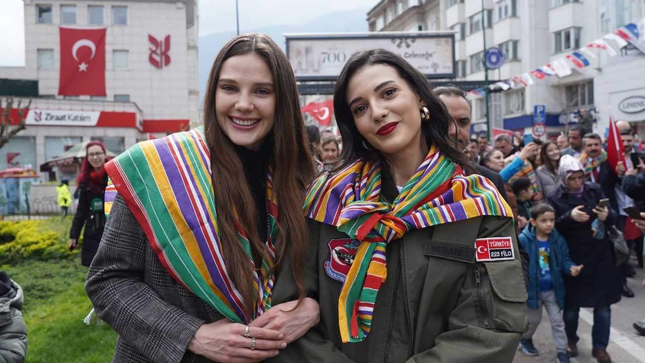 Foto - Kuruluş Orhan oyuncularını birden karşılarında gördüler! Fetih kutlamasında çifte mutluluk