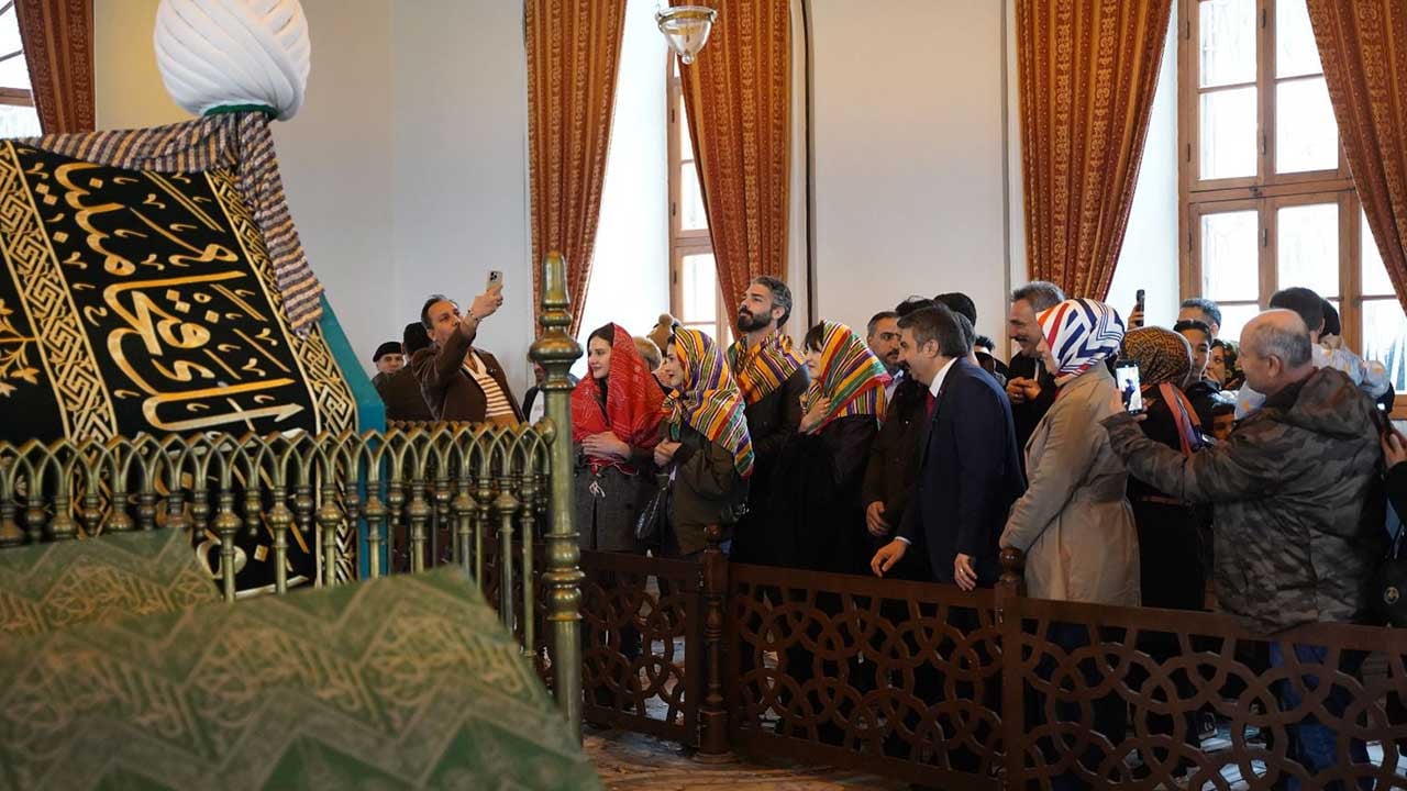 Foto - Kuruluş Orhan oyuncularını birden karşılarında gördüler! Fetih kutlamasında çifte mutluluk