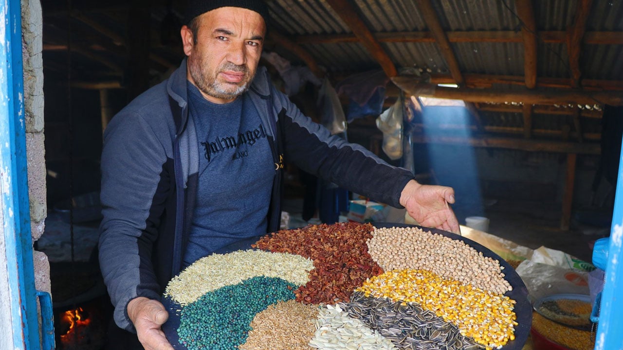 Foto - Kuşaktan kuşağa taşınıyor! Anadolu’nun asırlık şifa kaynağı
