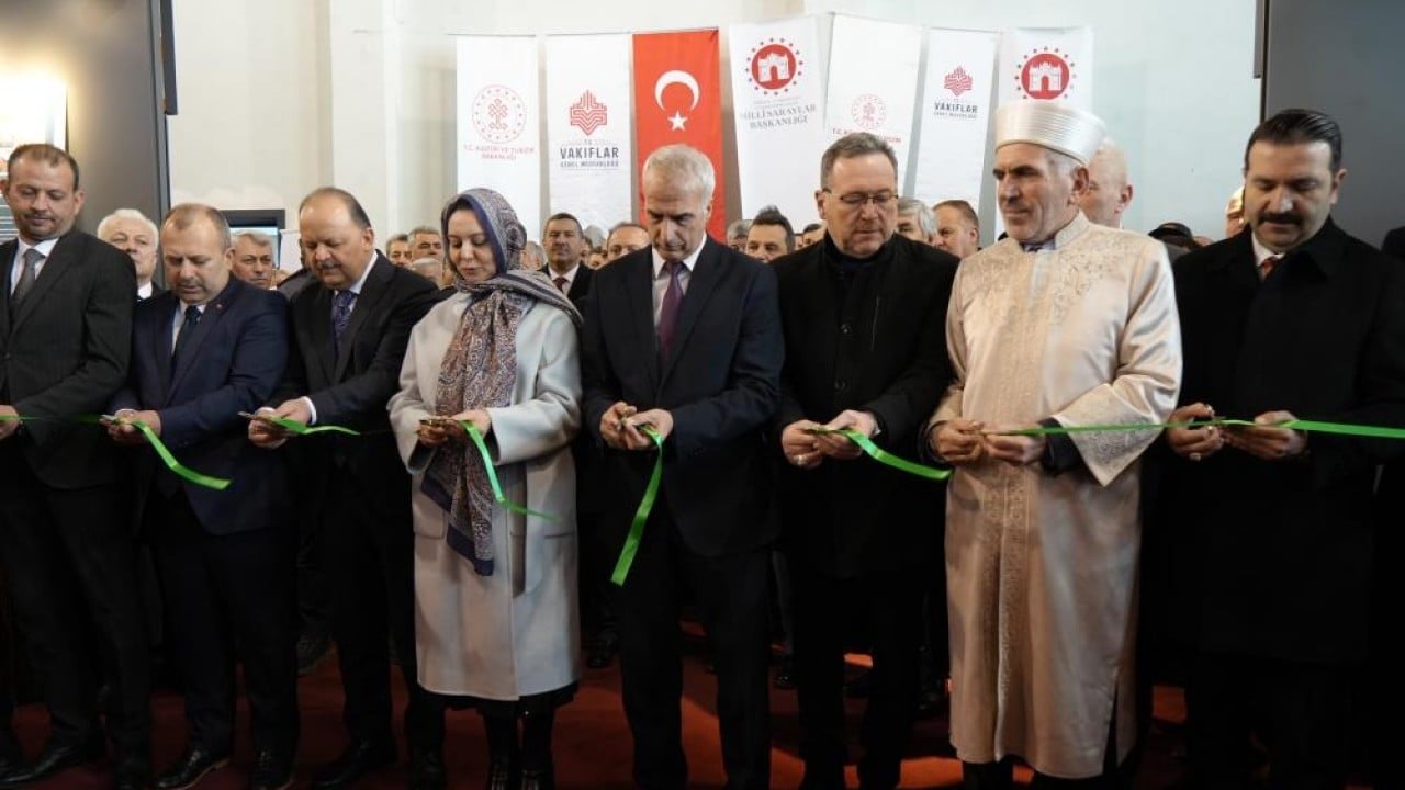 Foto - Kutsal emanetlere yoğun ilgi Tarihi miras Kastamonu’da