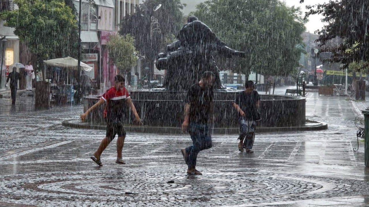 Foto - Kuvvetli yağış İstanbul'a geri dönüyor! Meteoroloji tarih verdi
