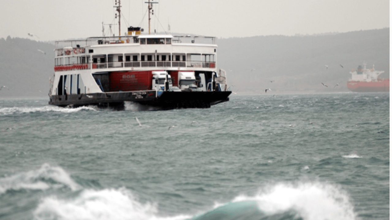 Foto - Kuzey Ege’de fırtına kabusu: Feribot seferleri iptal edildi