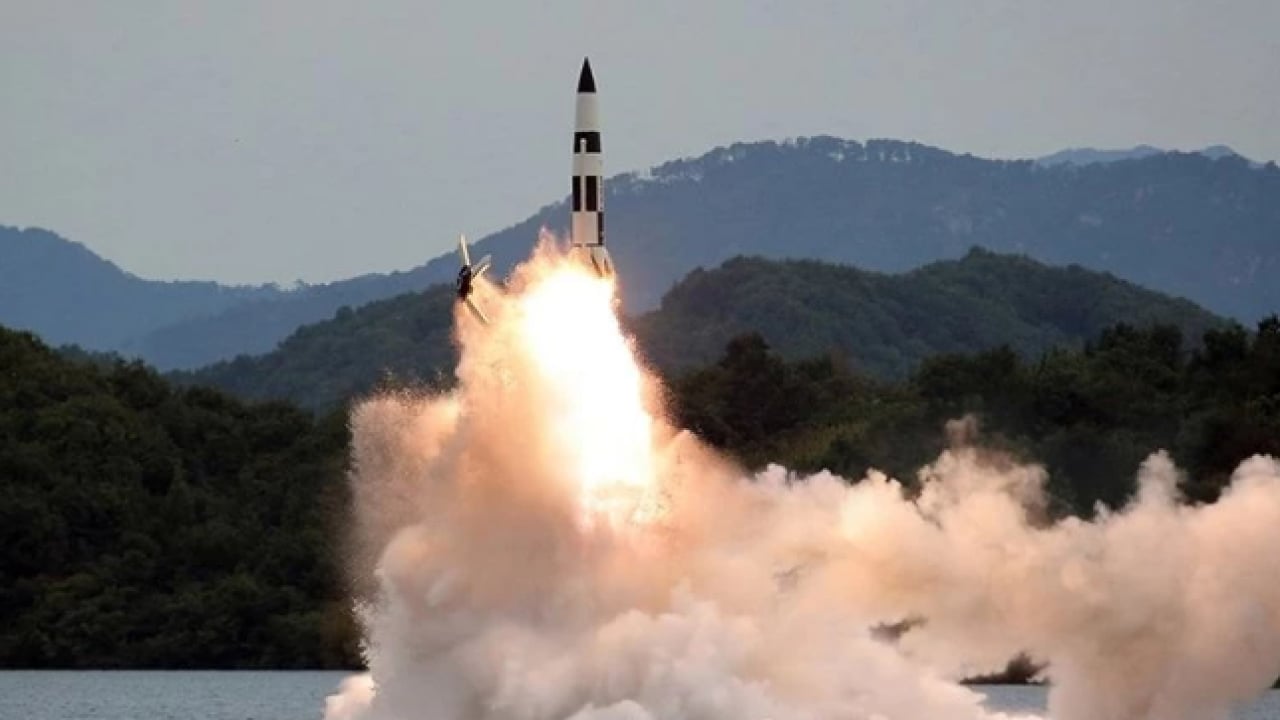 Foto - Kuzey Kore’den sert mesaj: Füzeler ateşlendi, açıklama gecikmedi