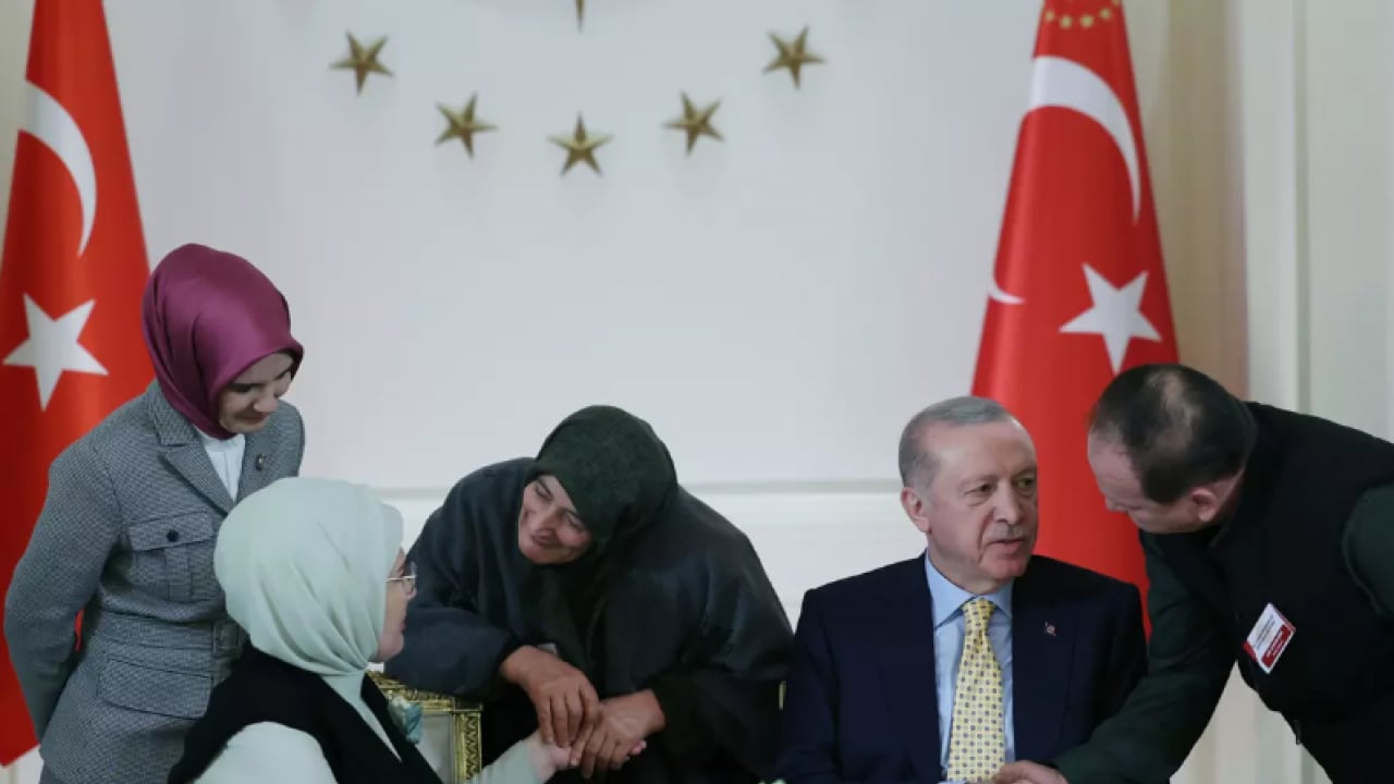 Foto - Kuzu postu giymiş sırtlan sürülerinin farkındayız! Erdoğan’dan çok önemli mesajlar
