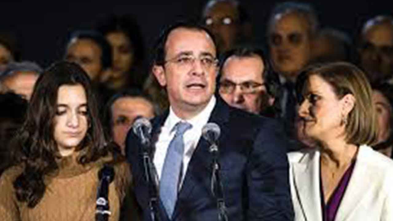 Foto - Kyriakos Pierides'ten çok sert tepki: Türkiye'ye karşı ikiyüzlü davranıyorsun