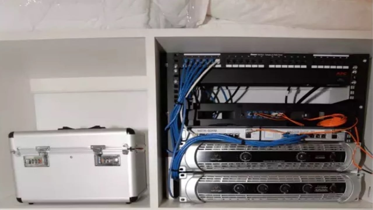 Foto - Lağım daha tam patlamamış! Asıl kıyamet, bu hard disklerin içindekiler paylaşılınca kopacak