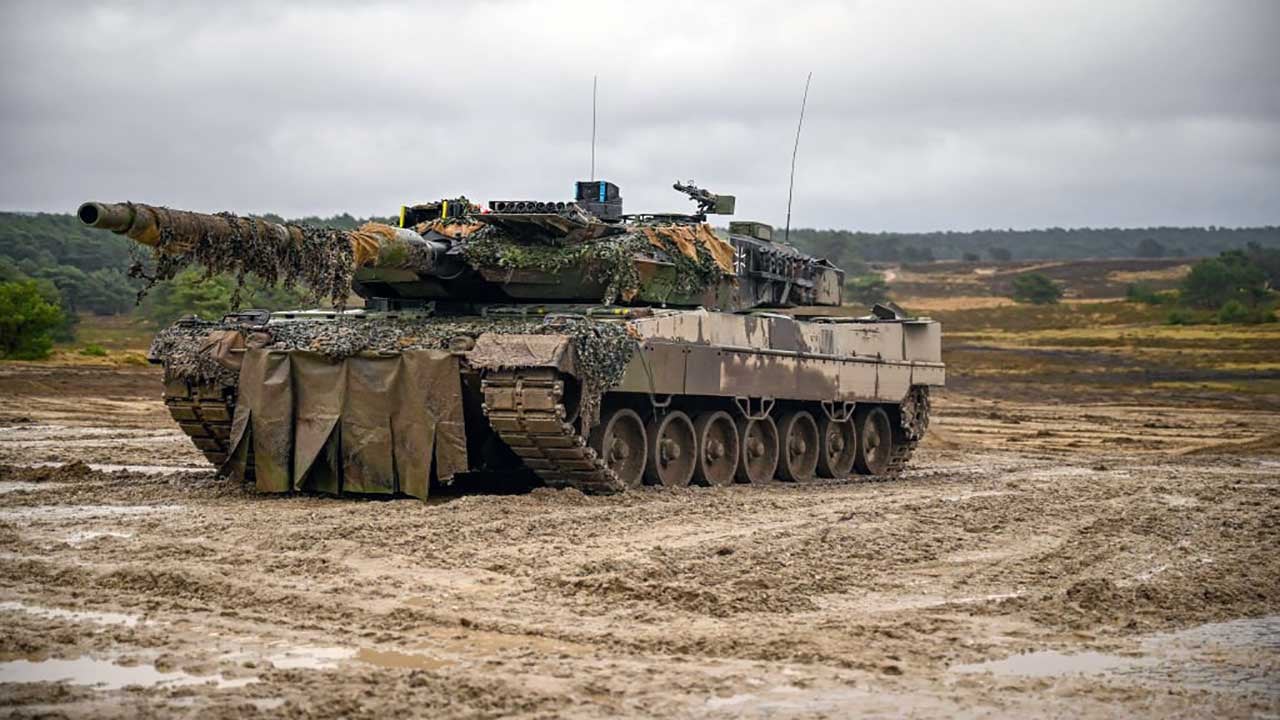 Foto - Leopard 2 başarısız oldu! Dünyanın en iyi tankı Ukrayna'da çöktü