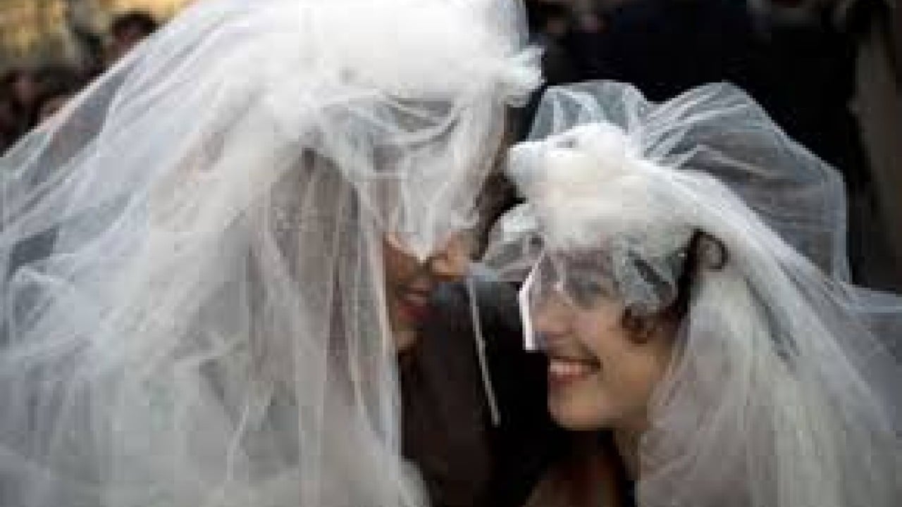 Foto - LGBT’yi övenler işte şimdi hapı yuttu! Feleklerini şaşırtacak karar uygulamaya giriyor