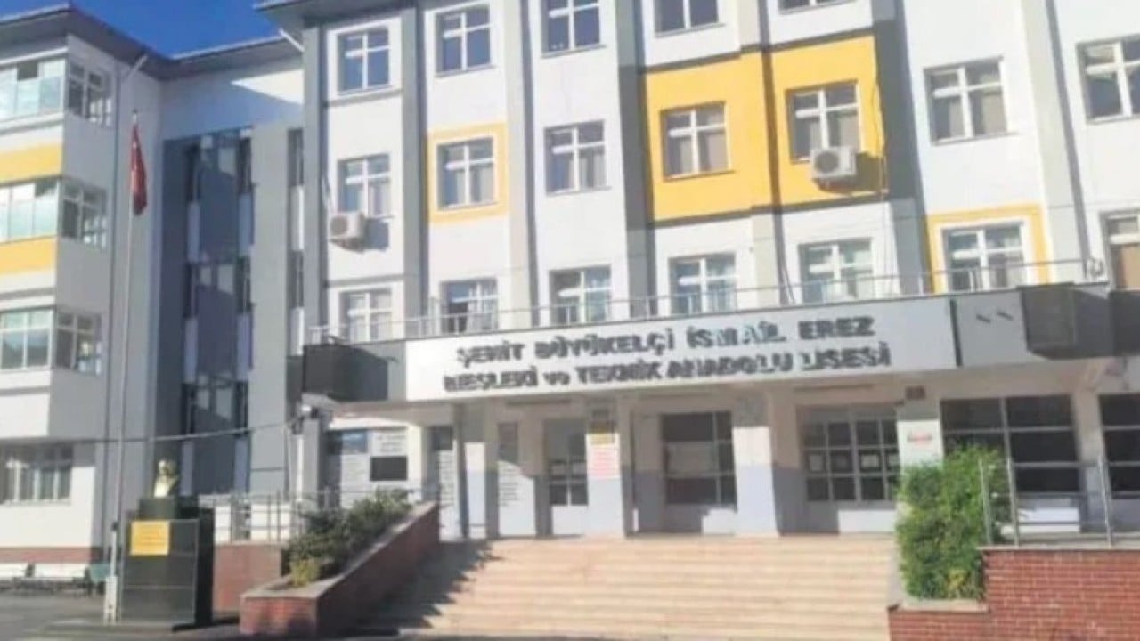 Lise mi toplama kampı mı? ‘Disiplin edeceğiz’ diye çocukları ne hale getirdiler! 