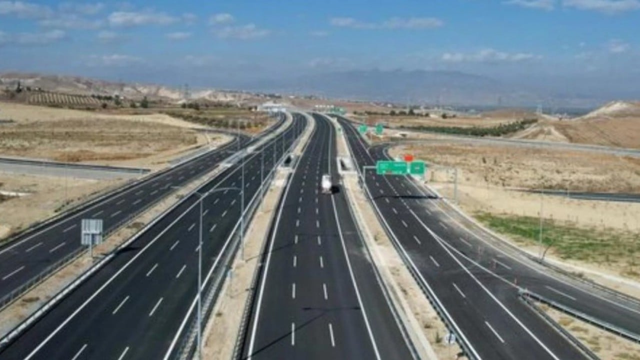 Foto - Listede Türkiye’de var! İşte dünyanın en uzun 8 otoyolu