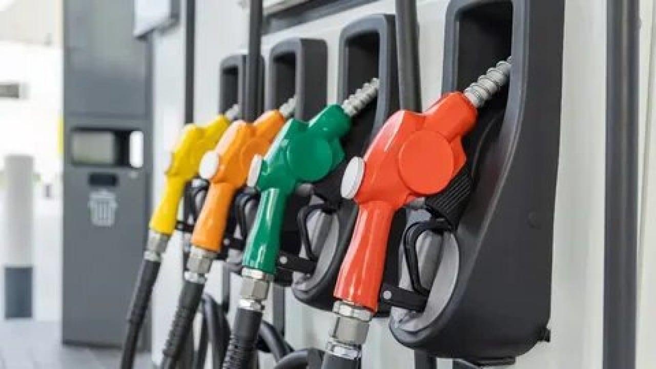 Foto - LPG'de tarihi rekor! Gece yarısı zammı pompalara yansıdı!