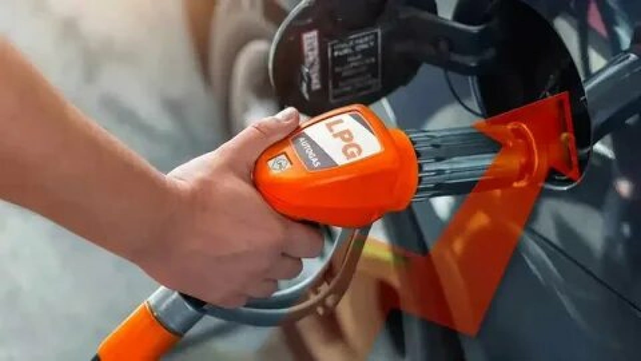 Foto - LPG'de tarihi rekor! Gece yarısı zammı pompalara yansıdı!