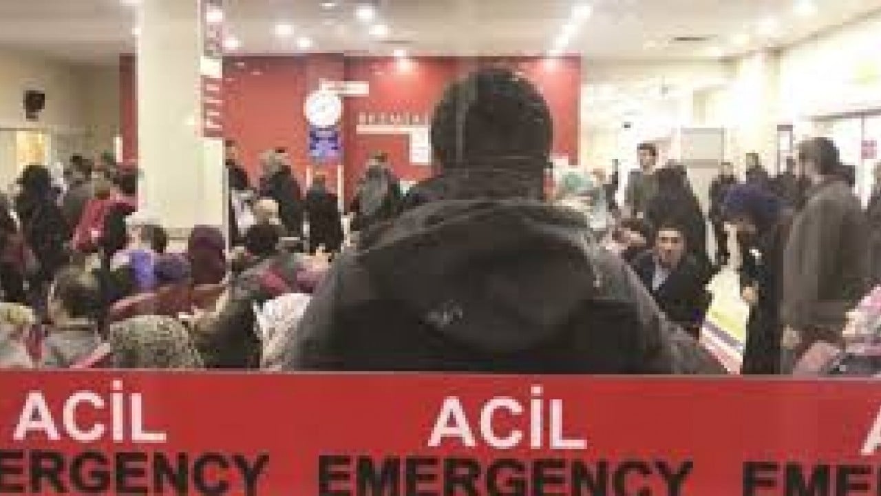 Foto - Maalesef Türkiye'de görülmeye başlandı! İnsanlar hastanelerin acil servislerine koştu