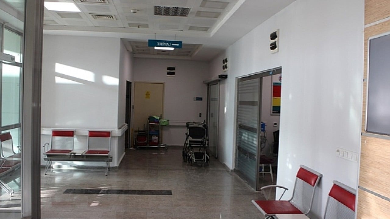 Foto - Maalesef Türkiye'de görülmeye başlandı! İnsanlar hastanelerin acil servislerine koştu