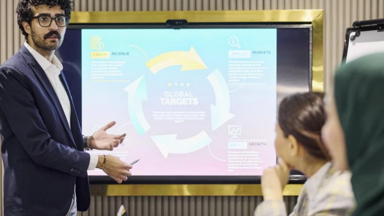 Maaşı da izni de fazla olan 12 meslek açıklandı!