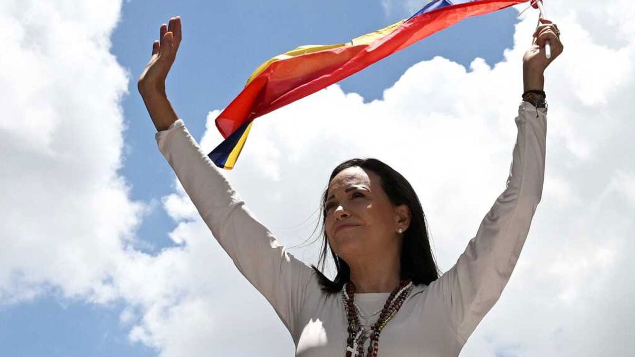 Foto - Machado’ya verilen Nobel Ödülü tepki çekti! Barış Ödülü mü siyasi ödül mü?