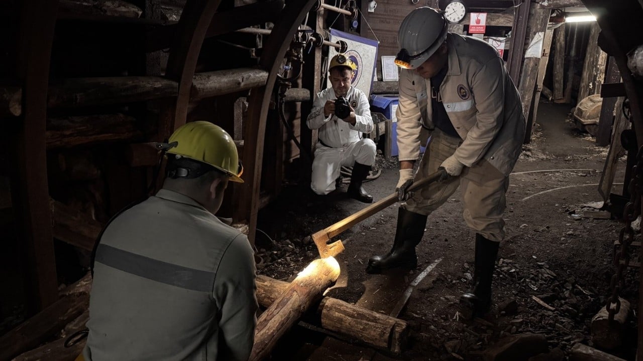 Foto - Madencinin kendi objektifinden 'kara elmas' mesaisi