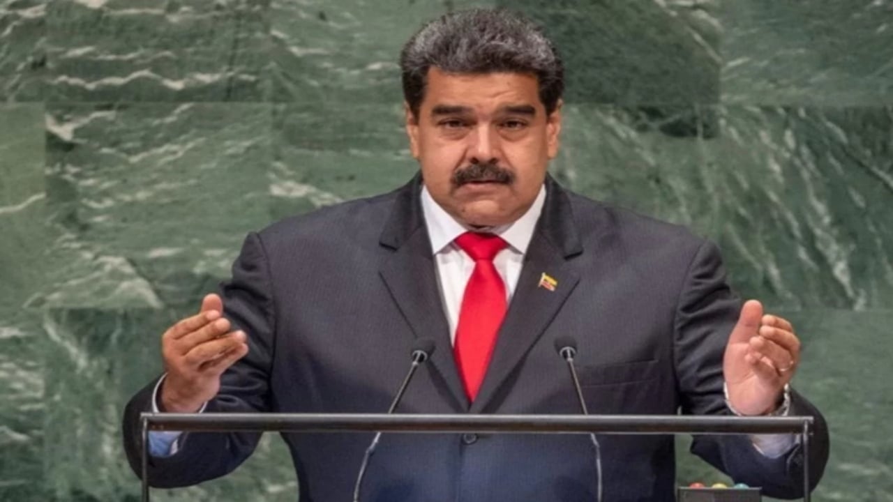 Foto - Maduro’yu kaçıran ajanların üzerindeki yazı dikkat çekti! İşte ilginç "DEA" detayı