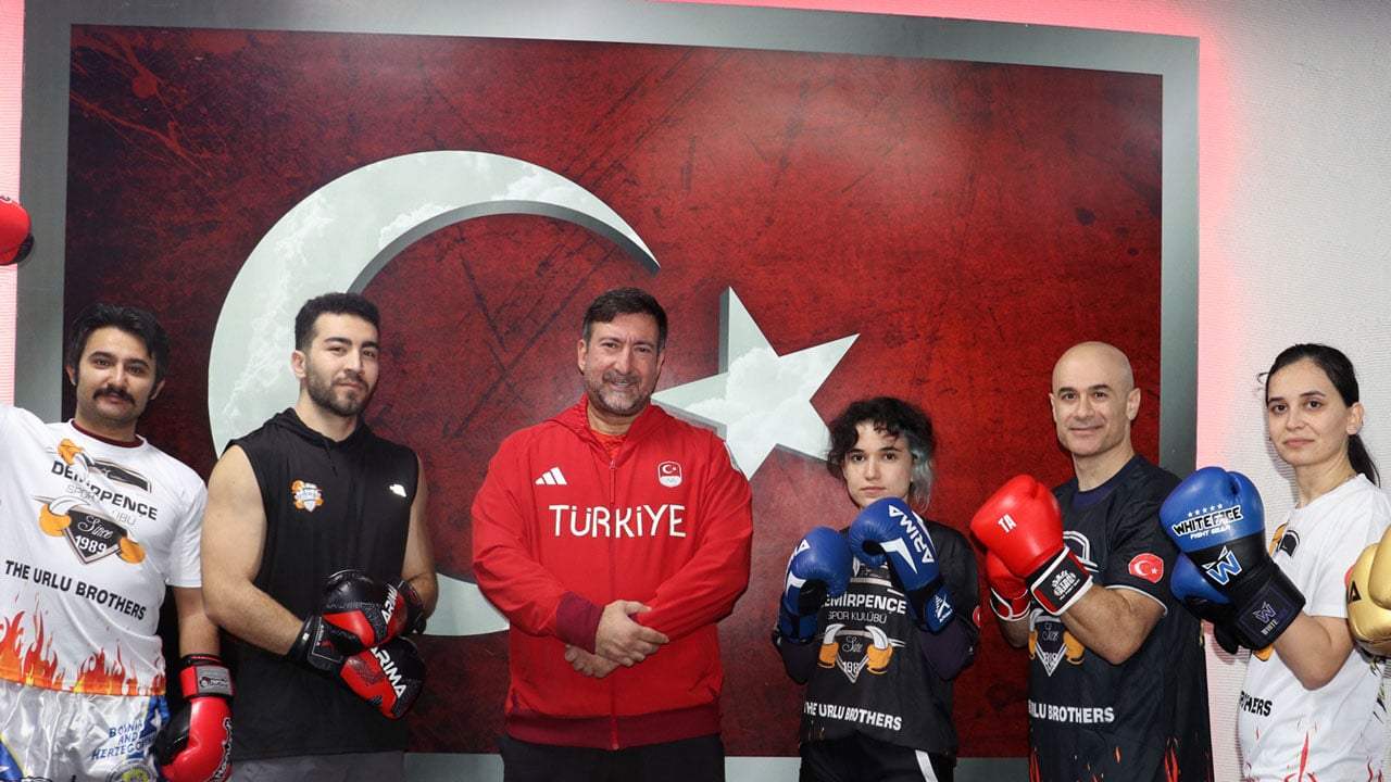 Doktorlara saldıran magandalar bu haber size: Hastanede şifa ringde yumruk