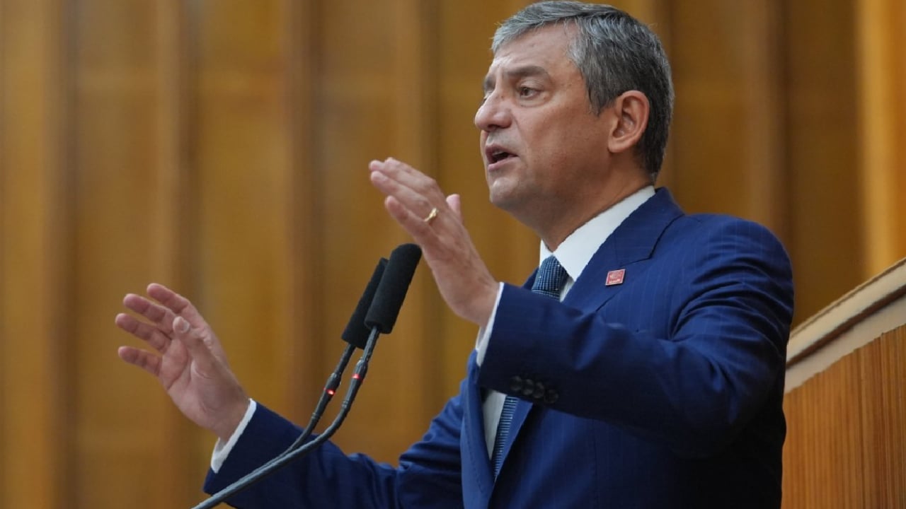 Foto - Mağdur CHP’liler Özgür Özel’den hesap sordu: Önce kendi kapının önünü temizle!