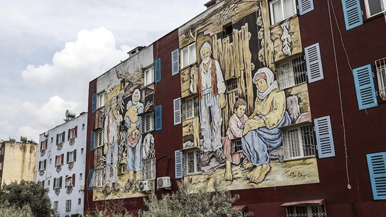 Foto - Mahalle açık hava sanat galerisine döndü