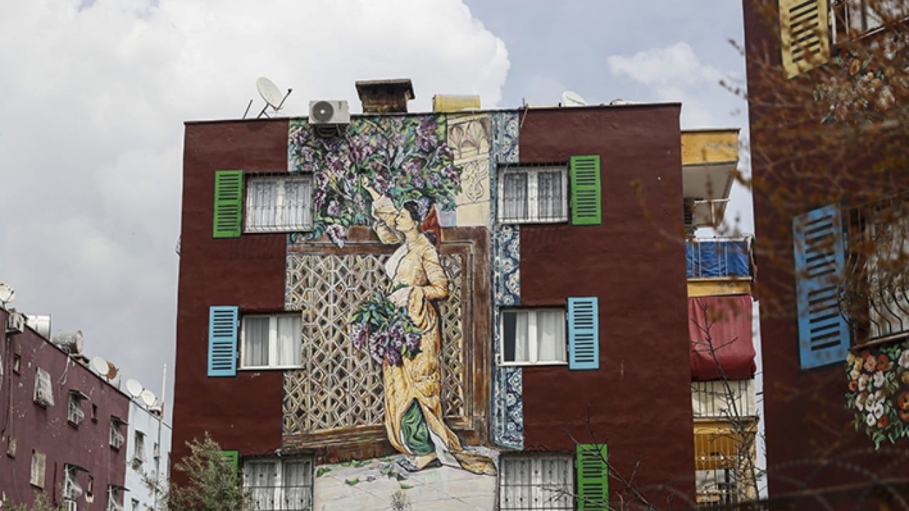 Foto - Mahalle açık hava sanat galerisine döndü