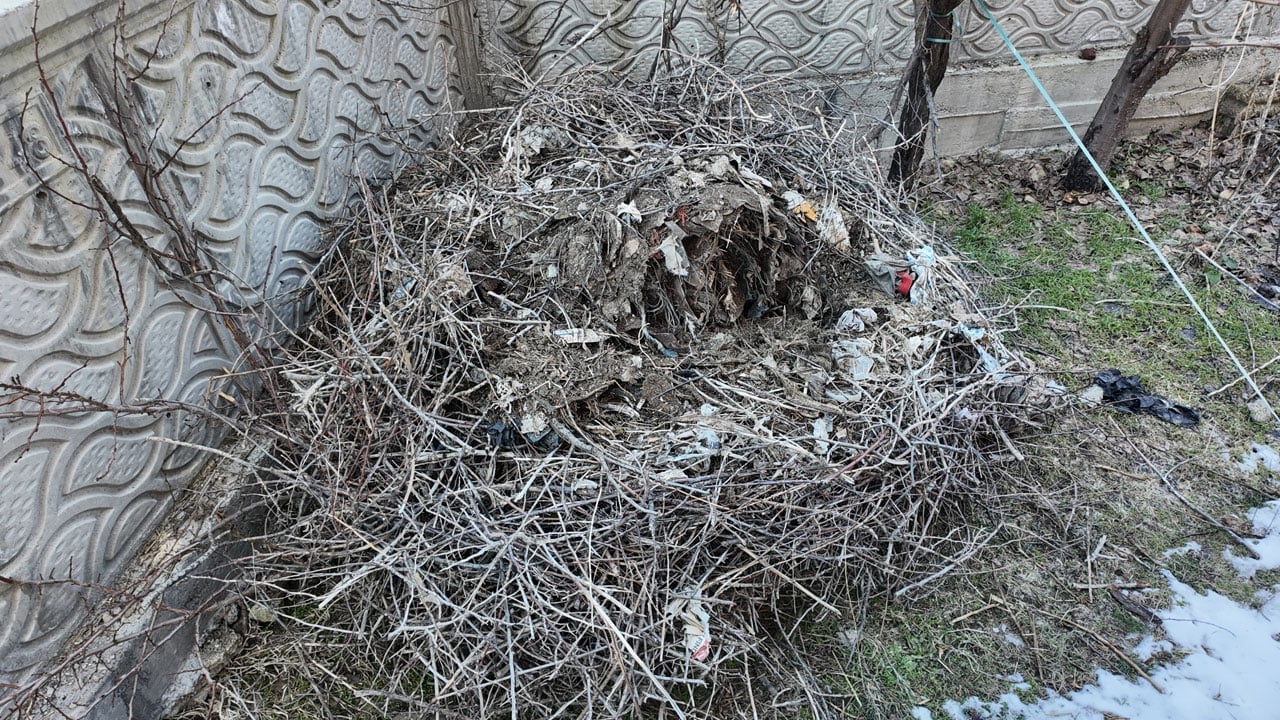 Foto - Mahalleli seferber oldu! 40 yıllık leylek yuvası yeniden yapıldı