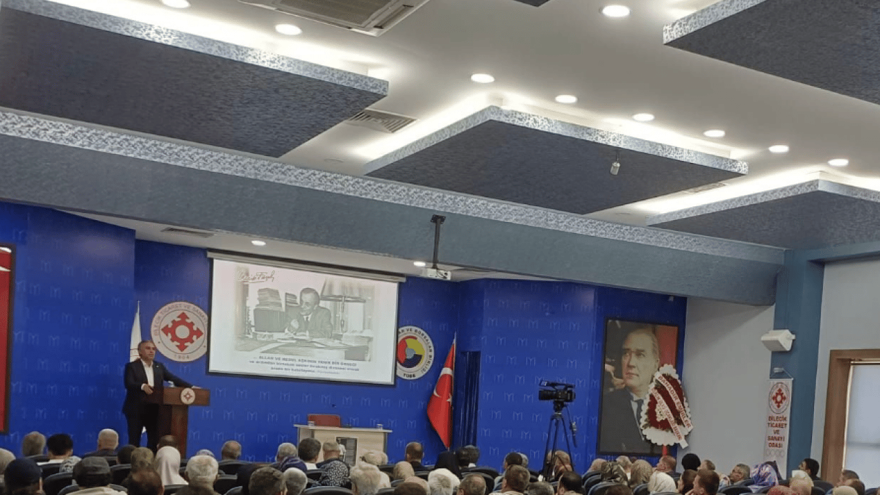 Foto - Mahmut Bıyıklı Bilecik'te konuştu: Bir neslin inşasına adanan ömür...