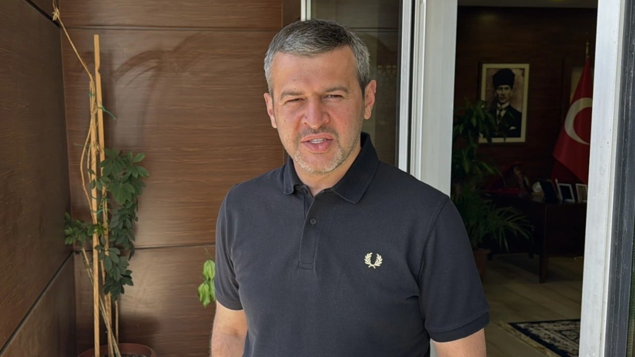 Foto - Makam odasının balkonuna yerleştiler! Güvercin ailesine Başkan sahip çıktı