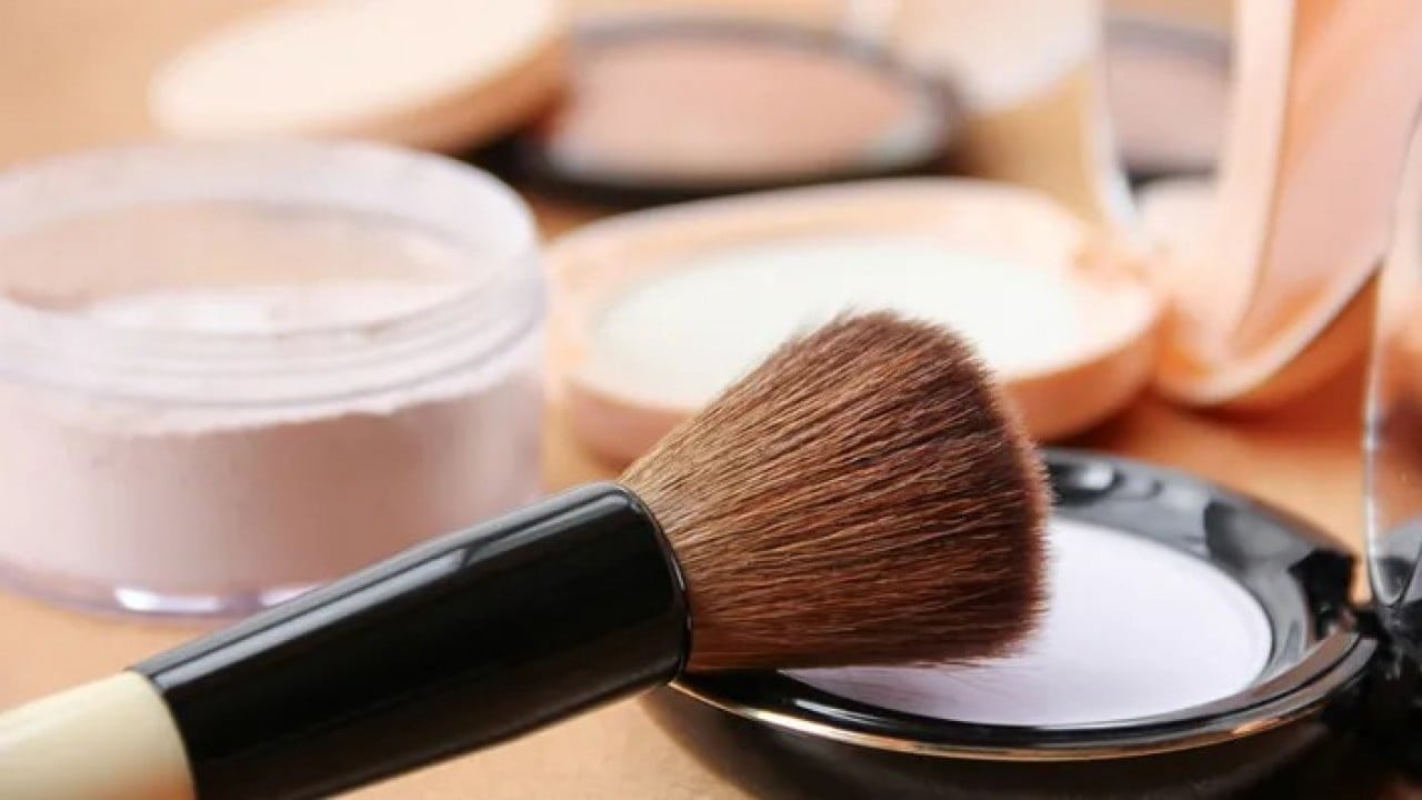 Makyaj Ürünlerinde Kanser Tehlikesi!