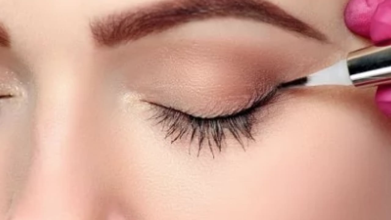 Foto - Makyajsız aydınlık göz çevresi: 3 sabah rutini ile cildin doğal nem dengesini korumanın doğal yolları bulundu!