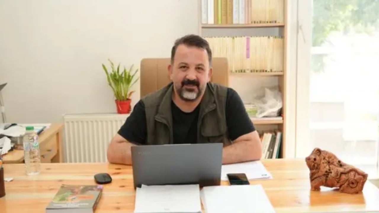 Foto - Malatya'daki mağarada yeni bulgular! Dikkat çeken el detayı!