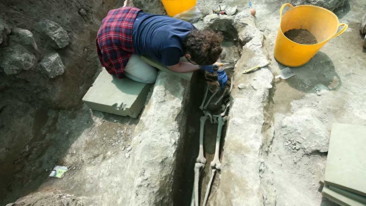 Foto - Malazgirt şehitlerini DNA belirleyecek