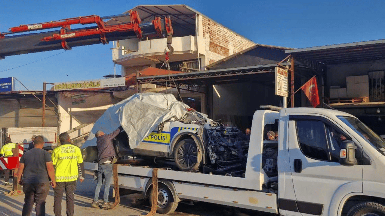 Foto - Manisa’daki feci kazada şehit sayısı ikiye yükseldi: Yaralı polis Hatice Ünal, 14 gün sonra şehit düştü