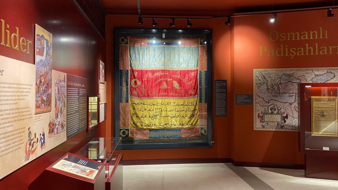 Foto - Manisa'nın tek askeri sancağıydı! 95 yıl sonra kente döndü