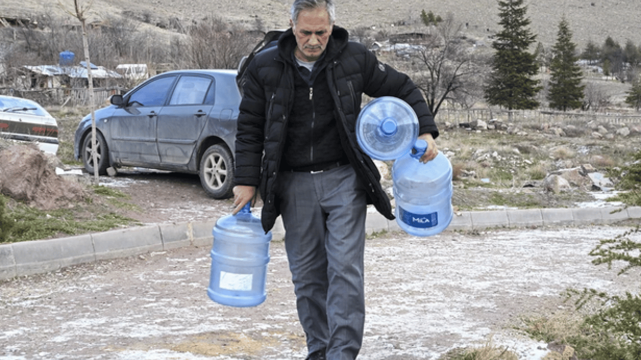 Foto - Mansur Yavaş'ın 'su'yu çıktı: AK Parti'den sert tepkiler! AK Parti: Ankara'da su yok maalesef...