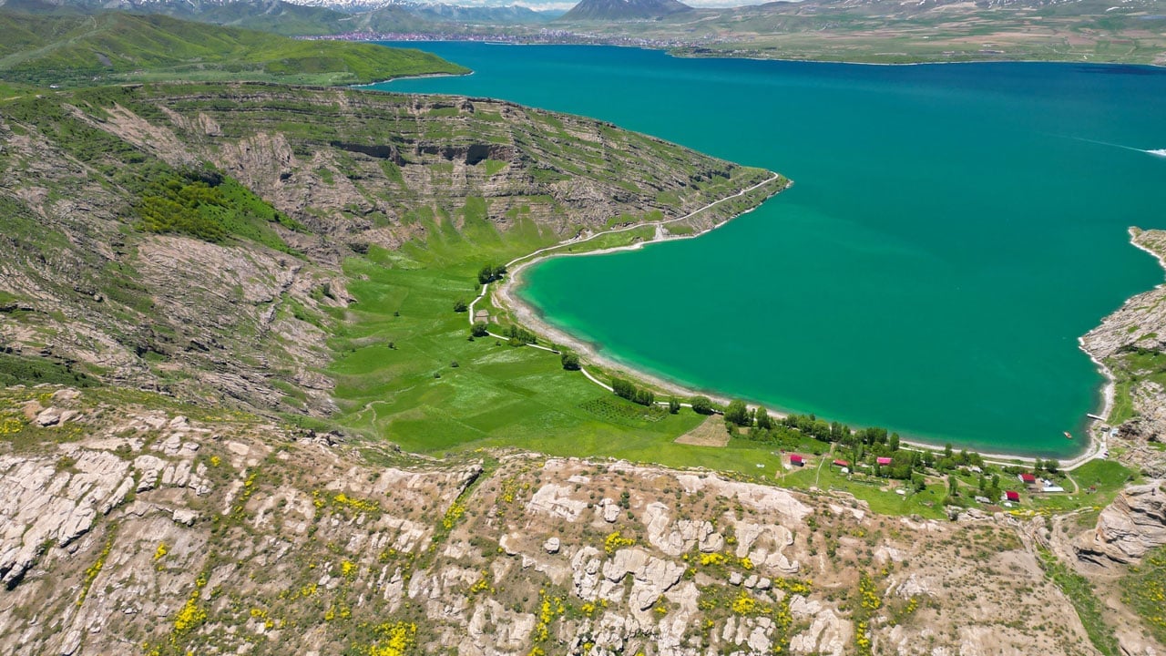 Foto - Manzarasıyla büyülüyor! Doğa ve inanç turizminin yeni rotası oldu