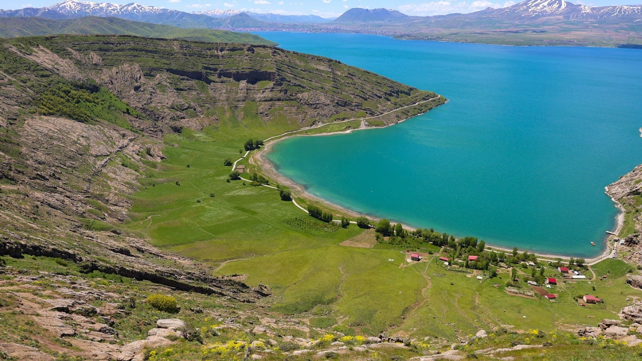 Foto - Manzarasıyla büyülüyor! Doğa ve inanç turizminin yeni rotası oldu