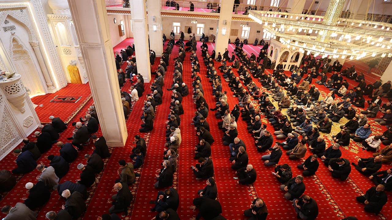 Foto - Mardin’de anlamlı etkinlik: 15 Temmuz şehitleri için hatim okundu