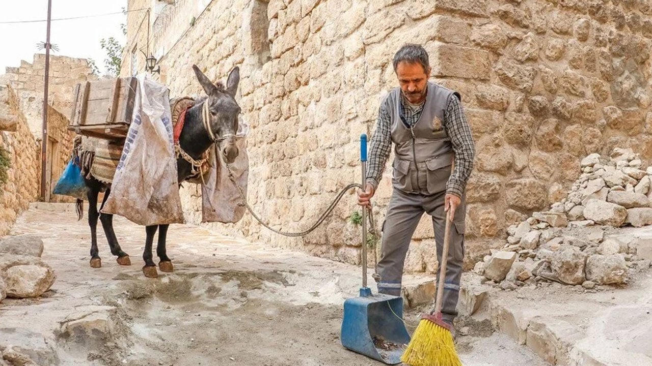 Foto - Mardin’de tarihi değişim! Çöp toplayan eşekler emekli ediliyor