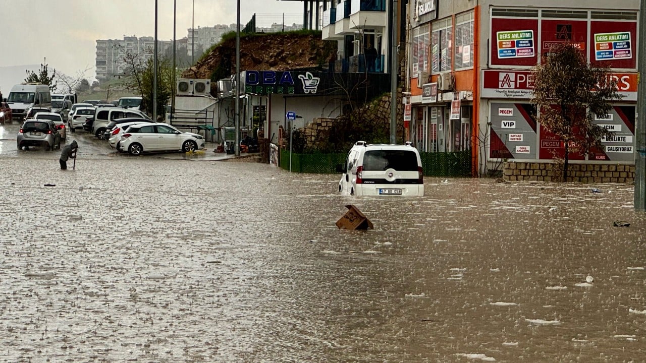 Foto - Mardin'i sağanak vurdu