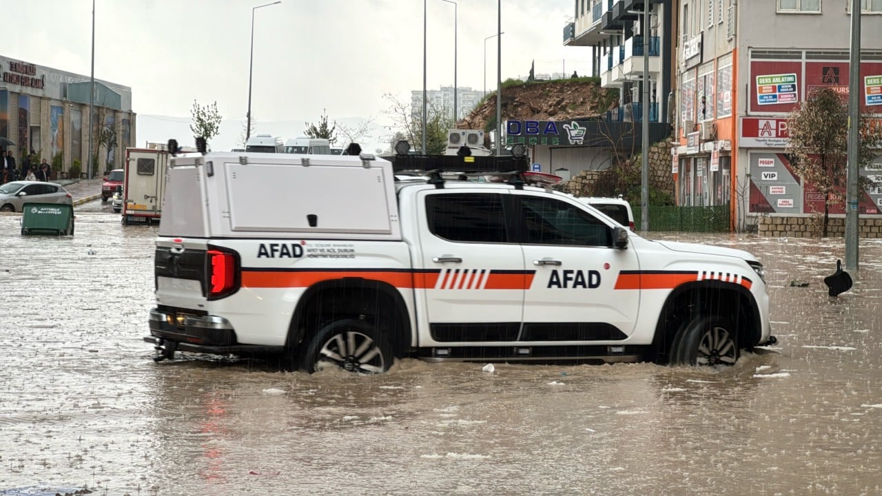 Foto - Mardin'i sağanak vurdu