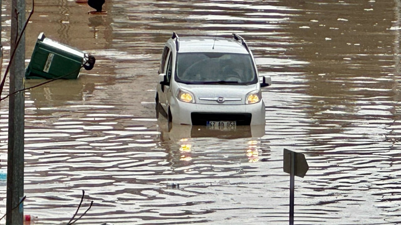 Foto - Mardin'i sağanak vurdu