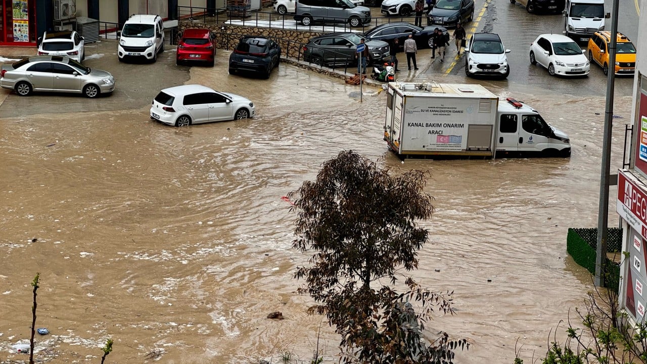 Foto - Mardin'i sağanak vurdu
