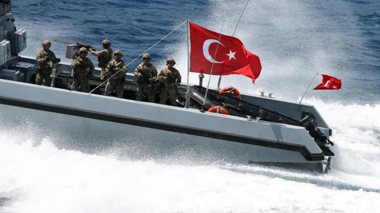 Foto - Mavi Vatan’da çelikten kale: 120 Türk gemisi ve 15 bin personel aynı anda harekete geçti